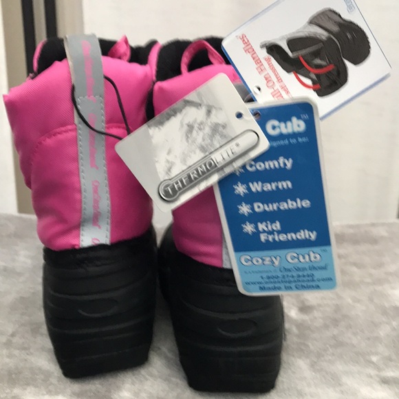 NEW snow Boots By One Step Ahead Kids Size 7 Pink & Black New with Tags - Picture 3 of 11